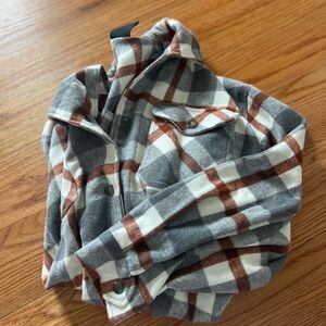 Women’s plaid shacket